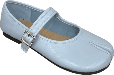 LEATHER SPLIT-TOE FLAT SHOES WITH INSTEP STRAP
